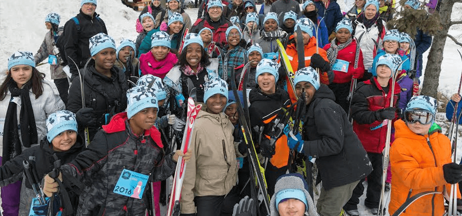 loppet participants bundled up with their cross country skiing gear